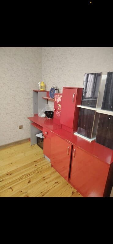 8 noyabr prospekti kiraye evler: Satılır: həyət evi - Tiplər: 1 mərtəbəli fərdi yaşayış evi, kürsülü — 6