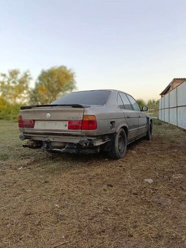 bmw 6 серия 630cs at: BMW 5 series: 2.5 l | 1988 il Sedan — 2