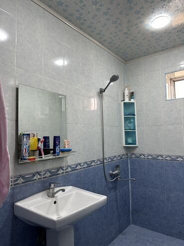 4 cü mikrorayon baki: Поселок Сураханы 4 комнаты, 100 м², Нет кредита, Средний ремонт — 13