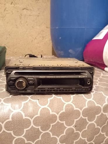 sony maqintafon: Maqnitol, Sony, AUX — 1