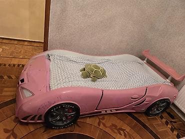 Uşaq üçün avtomobil formalı çarpayı.matras ideal vezyetde ter temiz wp — 2