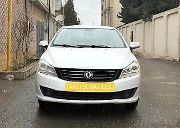 masin satisi kreditle: Dongfeng (DFM) S30, ağ rəngli sedan. Taksi buraxilisi var 3031 e qeder — 1