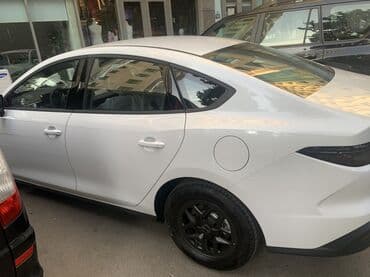 kvadrasikl satılır: BYD sedan – ağ rəng 0 km gunu 40 manat 300 manat depozit buraxilisi — 4