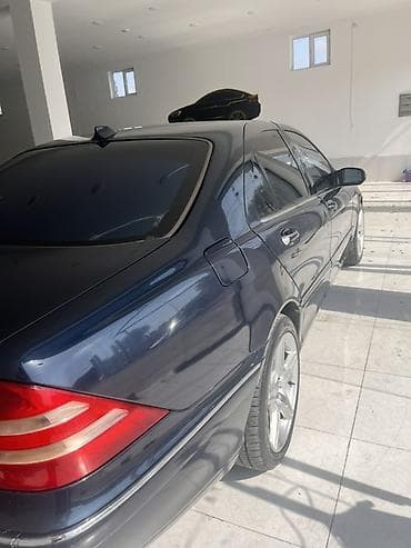 bmw e60 m: Mercedes-Benz S-Class: 5 l | 1999 il Sedan — 6