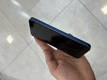 IPhone 13, Mavi
