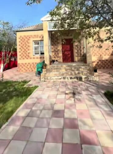 3 otaqlı, 110 kv. m, Kredit yoxdur, Yeni təmirli