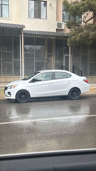 aile soferi: Taksi sürücüsü tələb olunur, Avtomobilin icarəsi, Gündəlik ödəniş, 3-5 illik təcrübə — 1