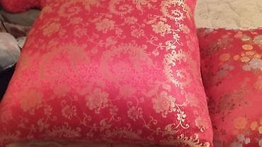 Balışlar, yastıqlar: Yeni Böyüklər üçün Yorğan, Ünvandan götürmə — 7