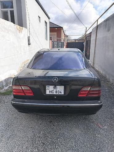 vurulmuş maşınların satışı: Masin yaxsi vezyetdedir vuruq udari yoxdur mator karofka most yaxşı — 9