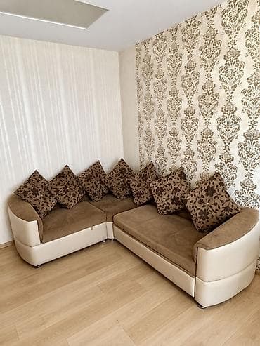 Divan satılır 120₼. Açılmır bazası var.Ünvan 20 yanvar. 2053. Fatimə99 — 1