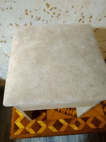 metbex oturacaqlari: Kompakt taburet/oturacaq - Material: ağ rəngli MDF/LDSP korpus - — 2