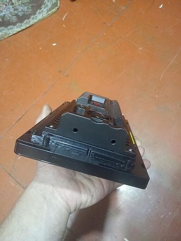 GPS naviqatorlar: Monitor, Cihaz paneli, Android OS — 6