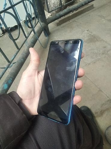 Samsung Galaxy A7 2018, 128 GB, rəng - Mavi