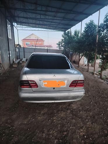 byd təkər: Mercedes-Benz E-Class W210 sedan - Kuzov: sedan, gümüşü rəng - — 4