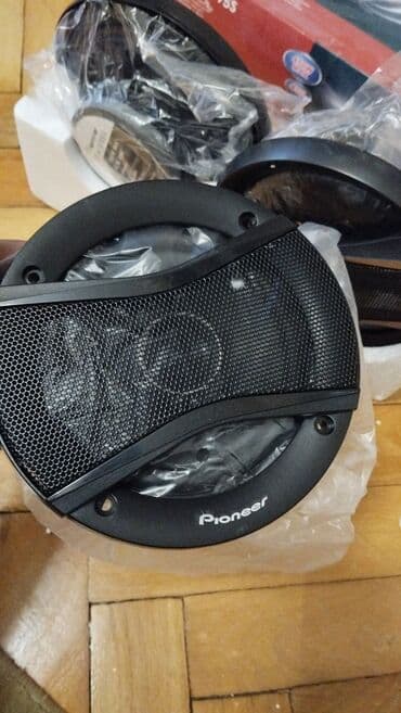 Pioneer TS-A1695S avtomobil akustikası Xüsusiyyətlər: - Tip: 4-yollu