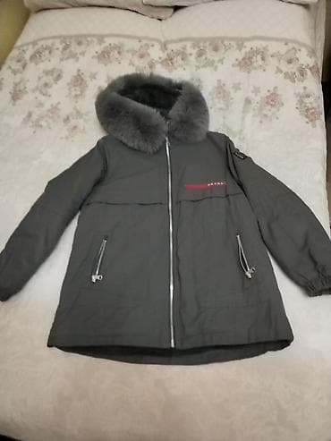 Puxovik kurtka, Prada, M lalafo.az -da Puxovik kurtka, Prada, M