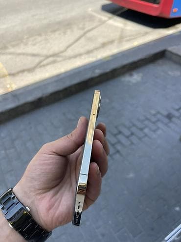 philips xenium 9@9d: IPhone 12 Pro Max, 128 GB, Qızılı, Face ID — 2