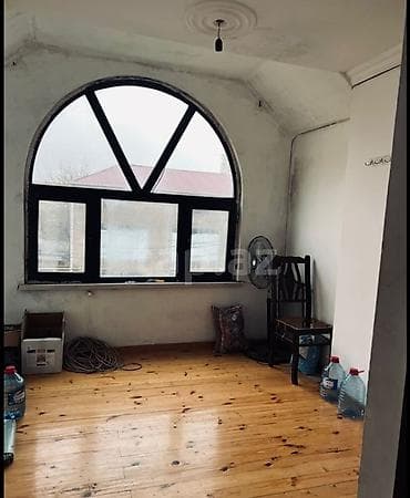 evlerin kreditle satisi: 2 otaqlı mənzil – şəhər daxili məhəllədə Plan və sahə: - 2 ayrı otaq — 3