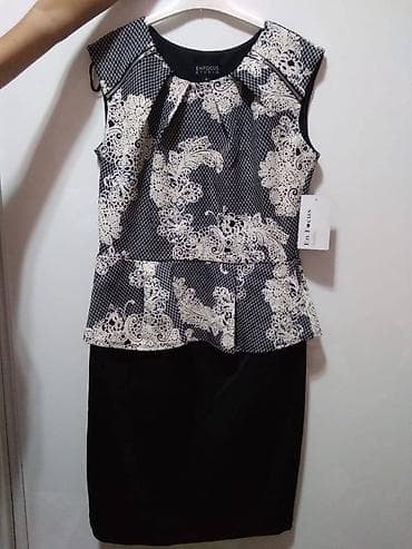 Tazadi, etiketi uzarinda, razmer S. Unvan: Montin (catdirilma yoxdur)