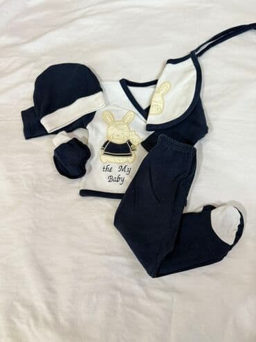 детские комплекты одежды: Uşaq geyim dəsti 1) Bej rəngli şort-salopet: - Yumşaq parça, qısa — 3