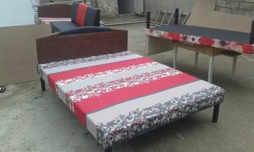 Taxt TEZE 2 neferlikdir hazirlari var taxtadan qupqa bas terefleri