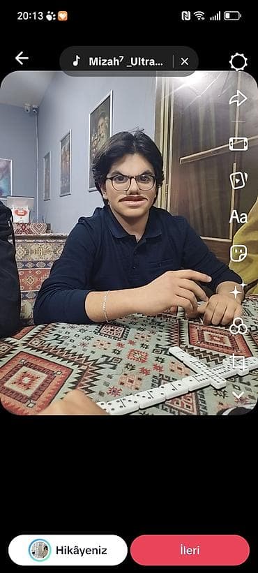 İdman və istirahət: Peysər satılır təcili - Tam dəst: 28 ədəd domino fişi - Rəng: ağ — 1