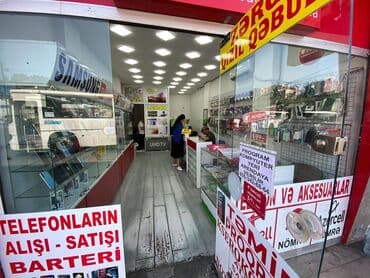 mağaza bağlanır: Telefon vitrini 5-(vitrin), aksesuar yeri, nömrə satışı, proqram və — 11