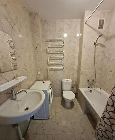 bakıda: Akkord binasinda Ciddi insanlar ancaq aile ve xanimlara verilir — 5