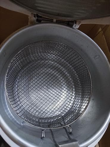 fritür: Vitek VT-1533 dərin fritür rasiyadan alinib iki 3 defe istifade olunub — 4