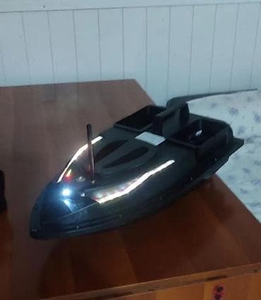 Gəmiricilər: Uzaqdan idarə olunan yem daşıyan qayıq (bait boat) - İki bölməli yem — 4
