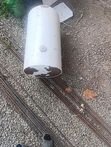 Elektrik su qızdırıcısı (şaquli silindrik tip) - Şəbəkə: 220–240 V