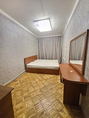 a frame ev: Kirayə verilir: 2 otaqlı mənzil - Planlaşdırma: geniş zal, ayrıca — 9