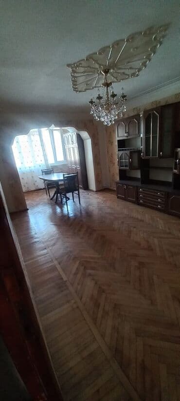 sumqayit bina evi: Xırdalanda 5 nömreli məktəbin yanında olan 5 mərətbeli binain 6 daş — 19
