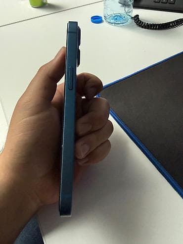 ipad 6 plus: IPhone 13, 128 GB, Mavi — 2