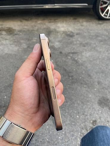 IPhone 16 Pro, 128 GB, Desert Titanium — 2