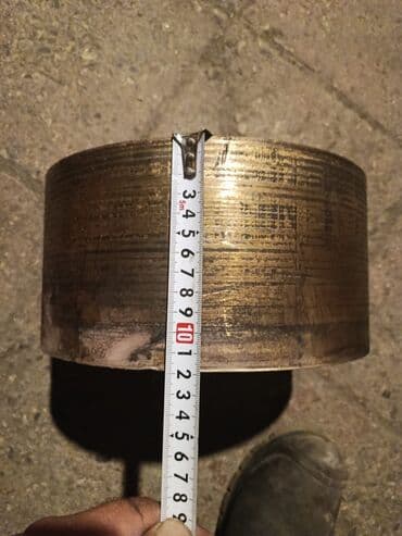 Tikinti daşları: 300m — 3