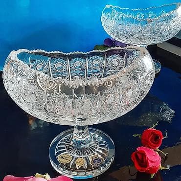 ag qapilar: Tom 2 eded boyuk konfet qabilar
cutu 260 azn — 1