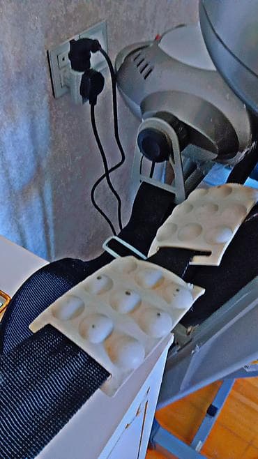 BodyFit qaçış trenajoru Xüsusiyyətlər: - Elektron panel: iri mavi LCD — 3