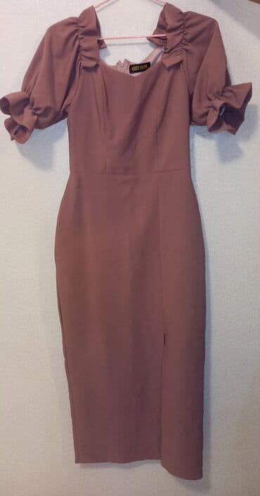 Ev geyimləri, pijamalar: 1 defe geynilib. Cox gozel paltardi.35 alinib . 25 e satilir — 8