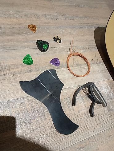 gitara akustik: Akkustik gitara dəsti - Korpus: dreadnought forması, açıq ağ rəngli — 3