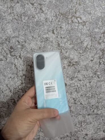 Xiaomi Redmi A5 smartfonu Əsas xüsusiyyətlər: - 6.88 düym immersiv