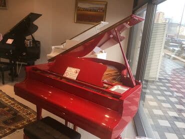 malık zeynalov: Royal ve Pianolar. Royal Musiqi Aletleri salonu sizlere genish — 1