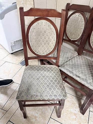 Taxta karkaslı yemək otağı/restoran stulları dəsti - Material: massiv