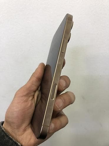 irşad iphone 15 pro max 256: IPhone 16 Pro Max, Desert Titanium, Qırıq — 4