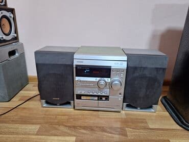 aiwa qulaqciq: Musiqi mərkəzləri — 1