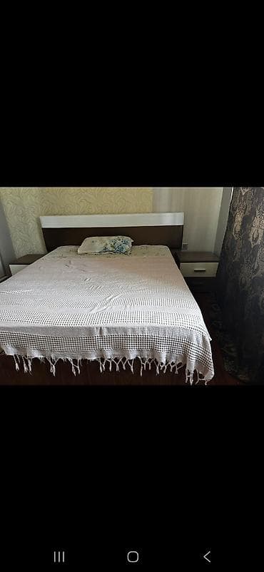 Двуспальная кровать, Б/у — 2