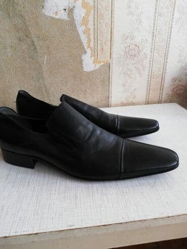 купить ботинки в баку: Kiwi ayaqqabısı və botinkalar. 20 azn. Teze. Qalan razmer lər  — 4