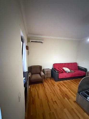 kurdaxanida ev: Gulustanda mehle evi kiraye verilir melede iki tikili var her tikilide — 9