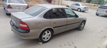 opel vectra c 2003: Opel Vectra B sedan - Kuzov: 4 qapılı sedan, bej rəng - Mühərrik — 6