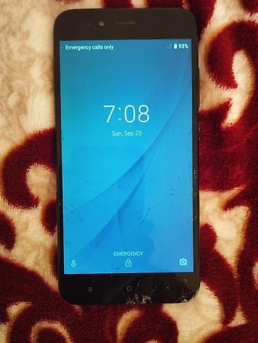 samsung on 6: Xiaomi Mi A1, 64 GB, rəng - Qara, 
 Qırıq — 4